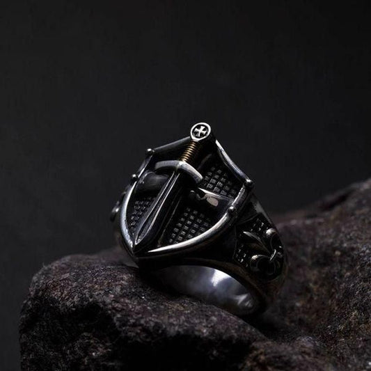 Fashion Frill Stylish King Shield Adjustable Silver Ring For Men